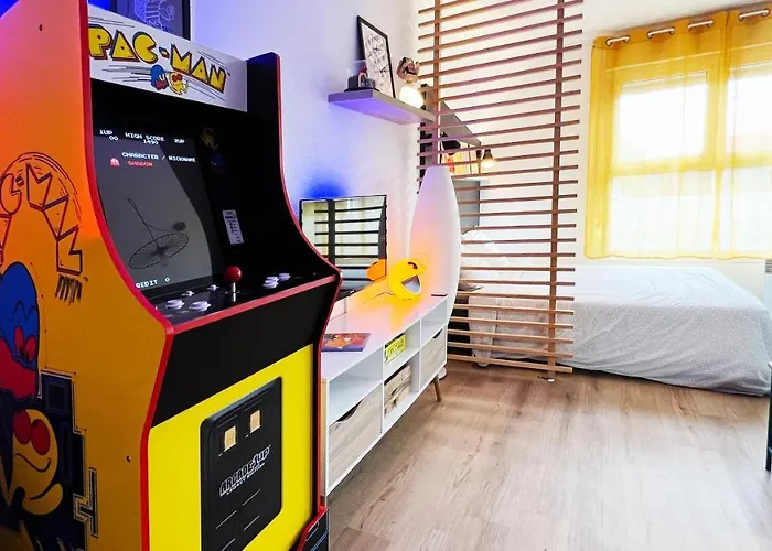 Futurostudio - Pacman - Futuroscope - Poitiers * Jaunay-Clan